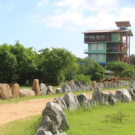 Yala Bay Resort Tissamaharama Exterior foto
